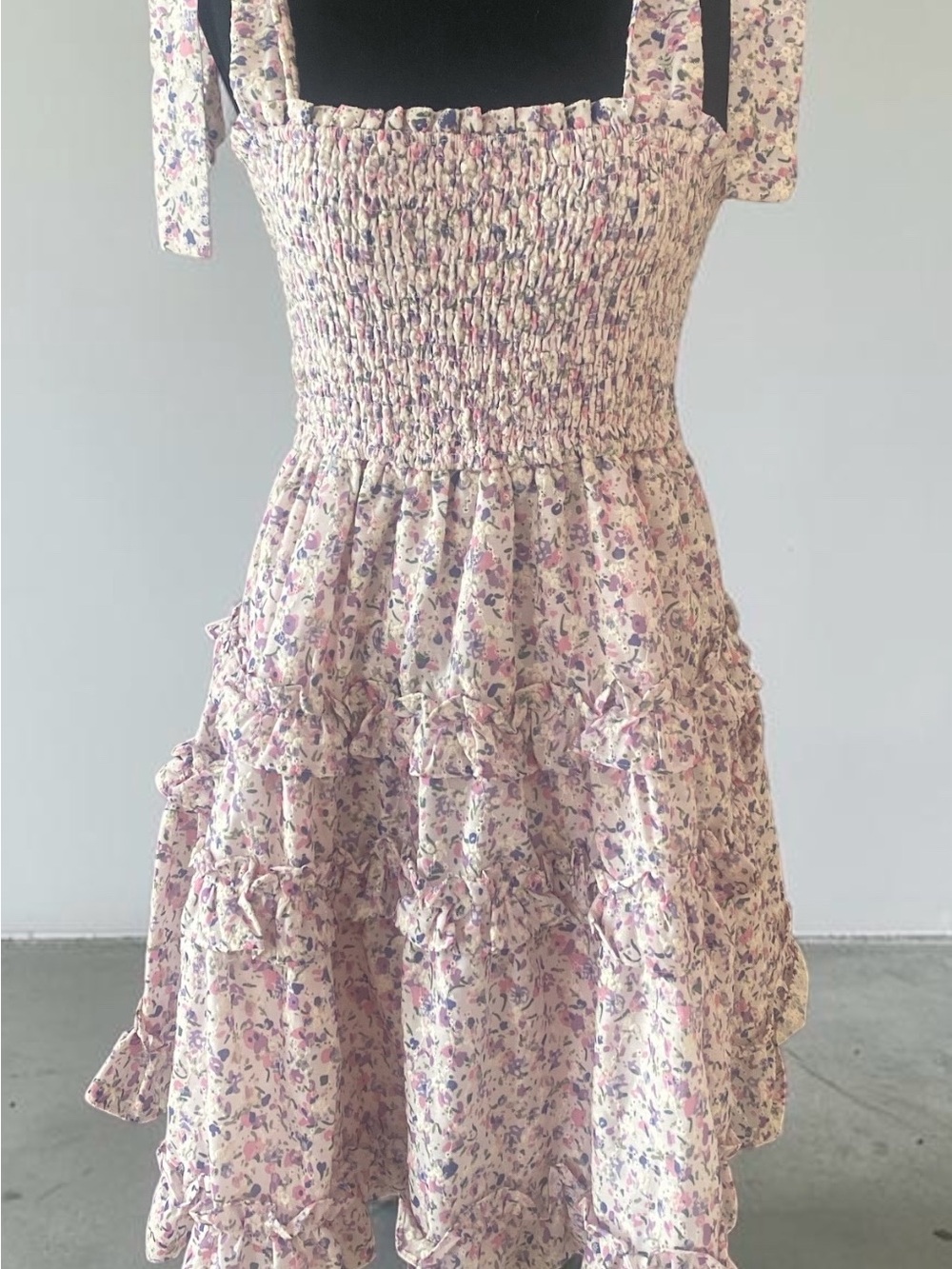 Storia Lavender Floral Tie-Shoulder Smocked Midi Dress - Picture 2 of 4
